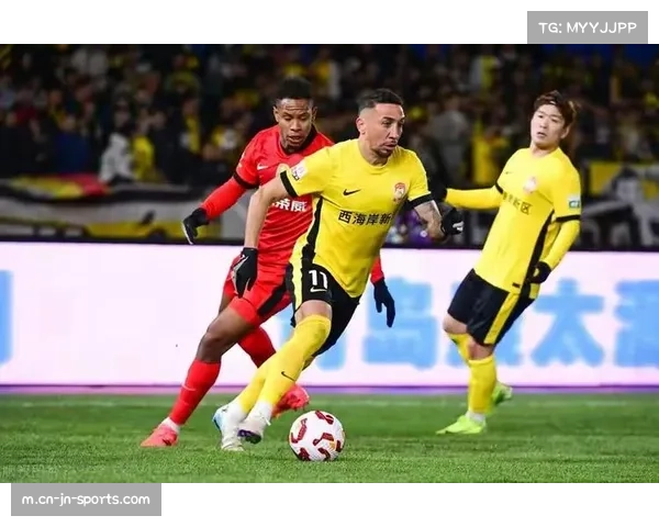 浙江队迎战青岛西海岸，托利奇朴镇燮新援组合亮相